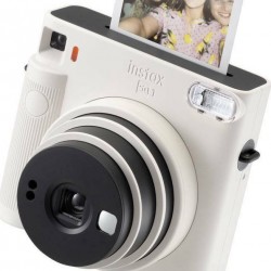 Fujifilm instax SQUARE SQ 1 chalk white
